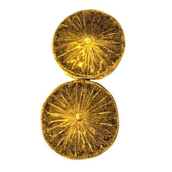 Vintage Gold Accent Pillows - Picture 4 of 16